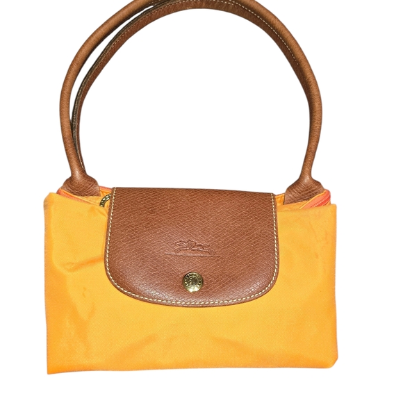 Longchamp Les Pliages Tote Orange Sherbert. - Picture 3 of 11